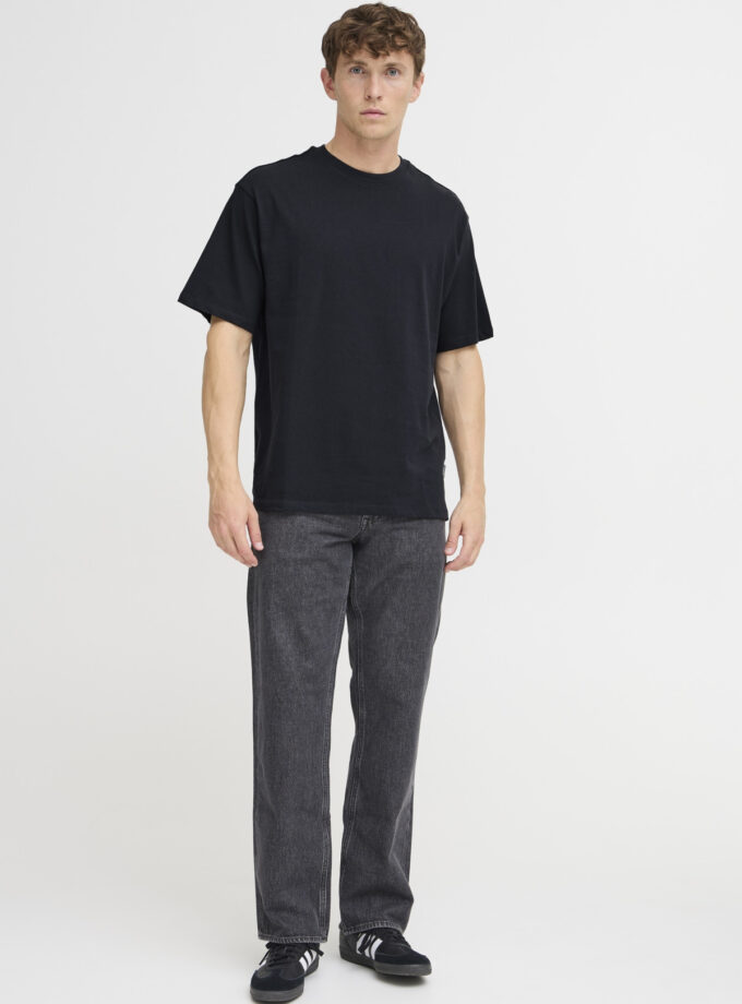 T-SHIRT - BLACK