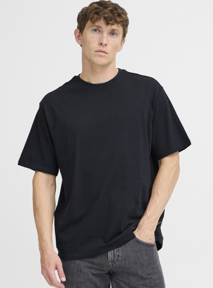 T-SHIRT - BLACK