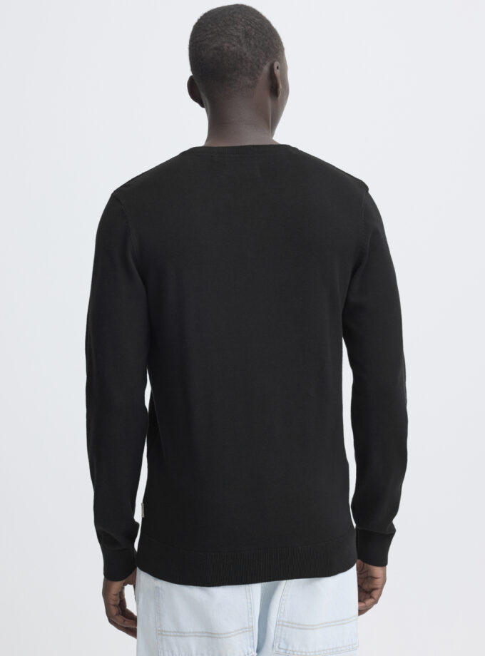 KNITWEAR - BLACK