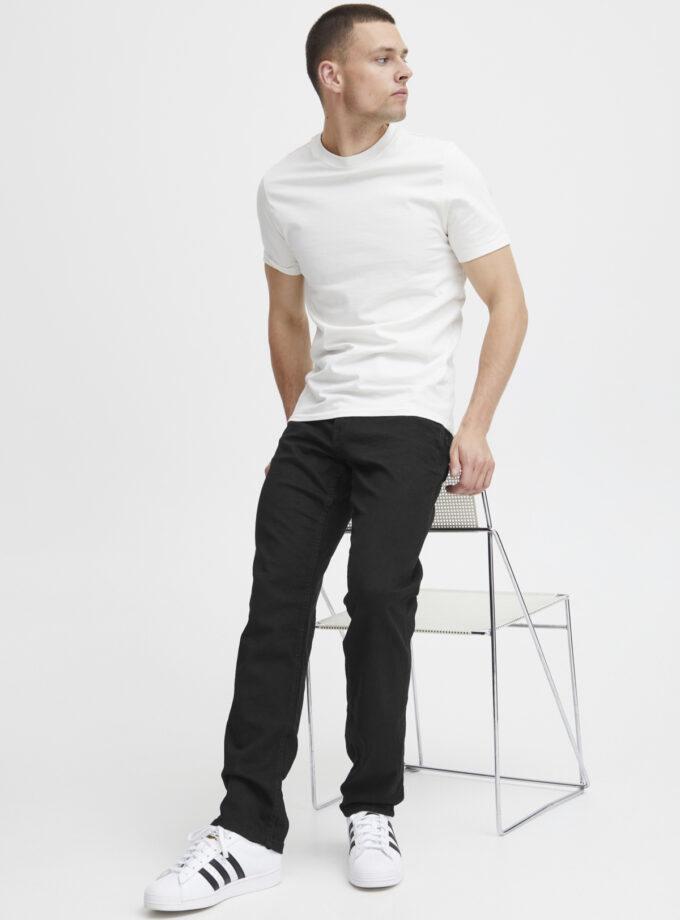 DENIM REGULAR FIT - BLACK