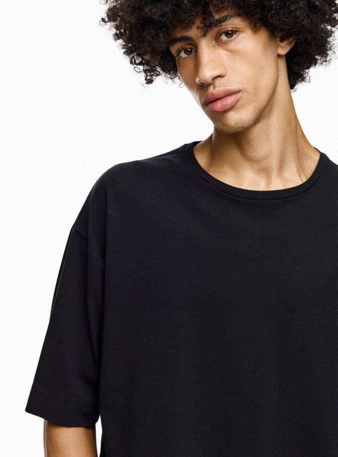 T - SHIRT - BLACK