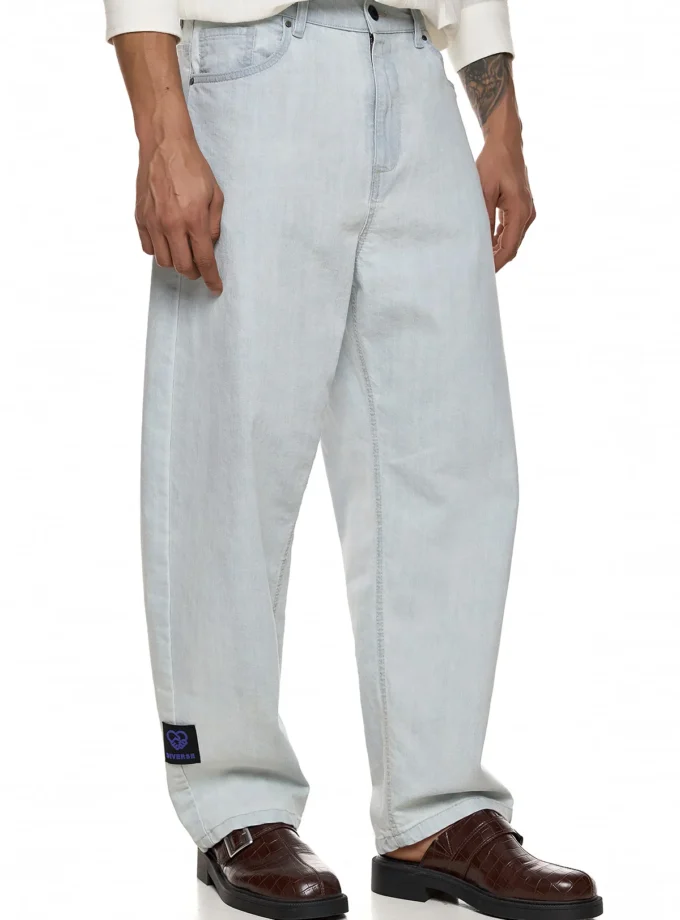 WIDE LEG DENIM - LIGHT WASH