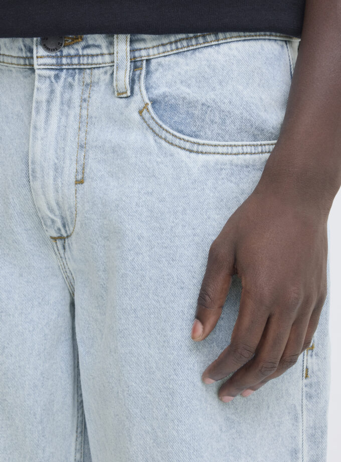 DENIM LOOSE FIT - LIGHT BLUE