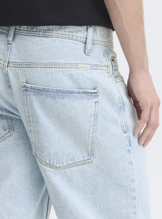 DENIM SHORTS LOOSE FIT - LIGHT BLUE