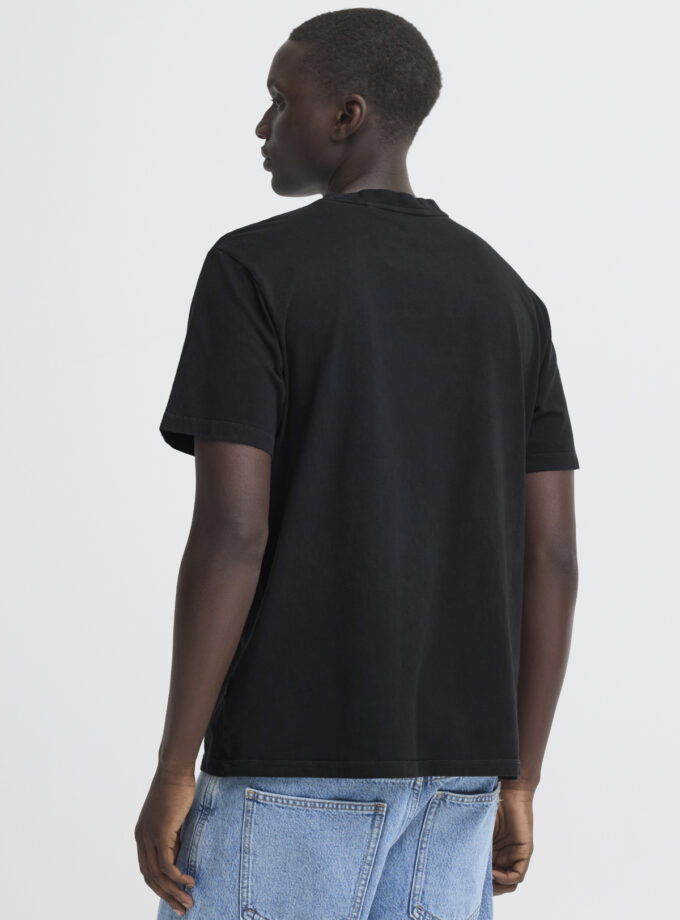 T-SHIRT - BLACK