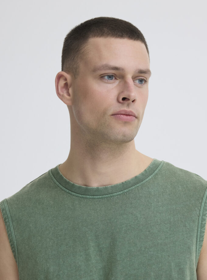 SLEEVELESS T-SHIRT - MINT