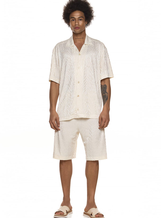 TEXTURED RELAXED SHORTS - ECRU (EXCLUSIVE ONLINE)