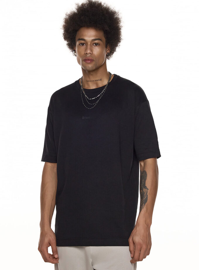 OVERSIZED LOGO T-SHIRT – BLACK (EXCLUSIVE ONLINE)