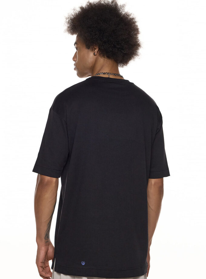 OVERSIZED LOGO T-SHIRT – BLACK (EXCLUSIVE ONLINE)