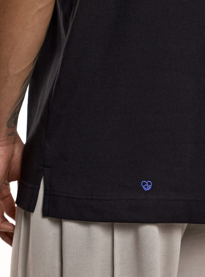 OVERSIZED LOGO T-SHIRT – BLACK (EXCLUSIVE ONLINE)