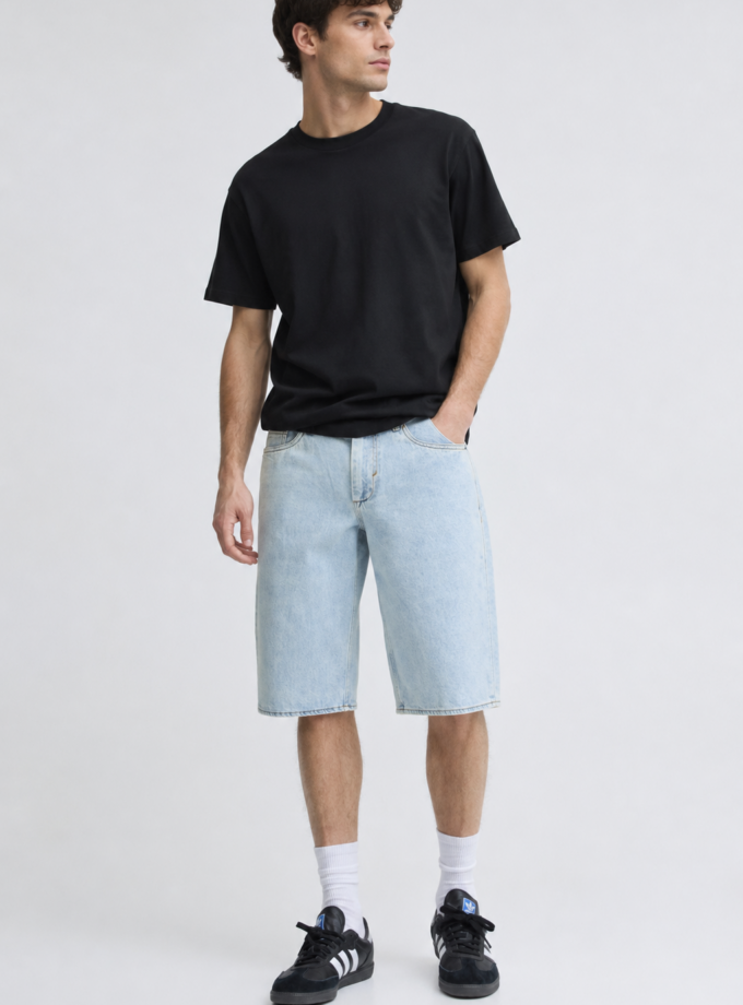 DENIM SHORTS LOOSE FIT - LIGHT BLUE