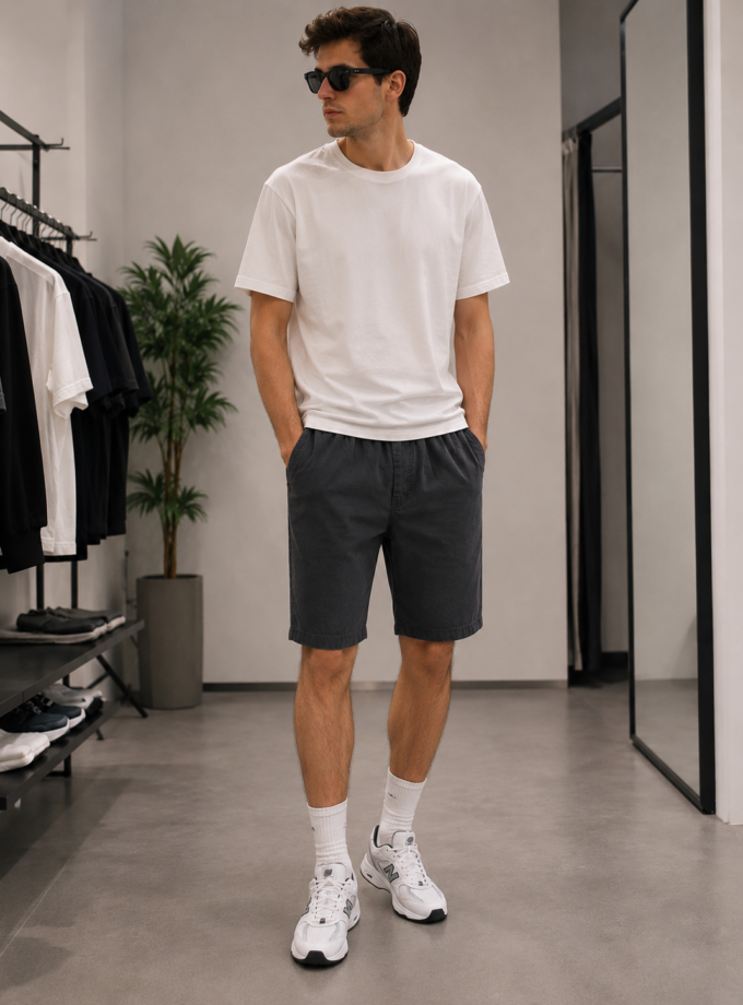 SHORTS  REGULAR FIT - OFF BLACK