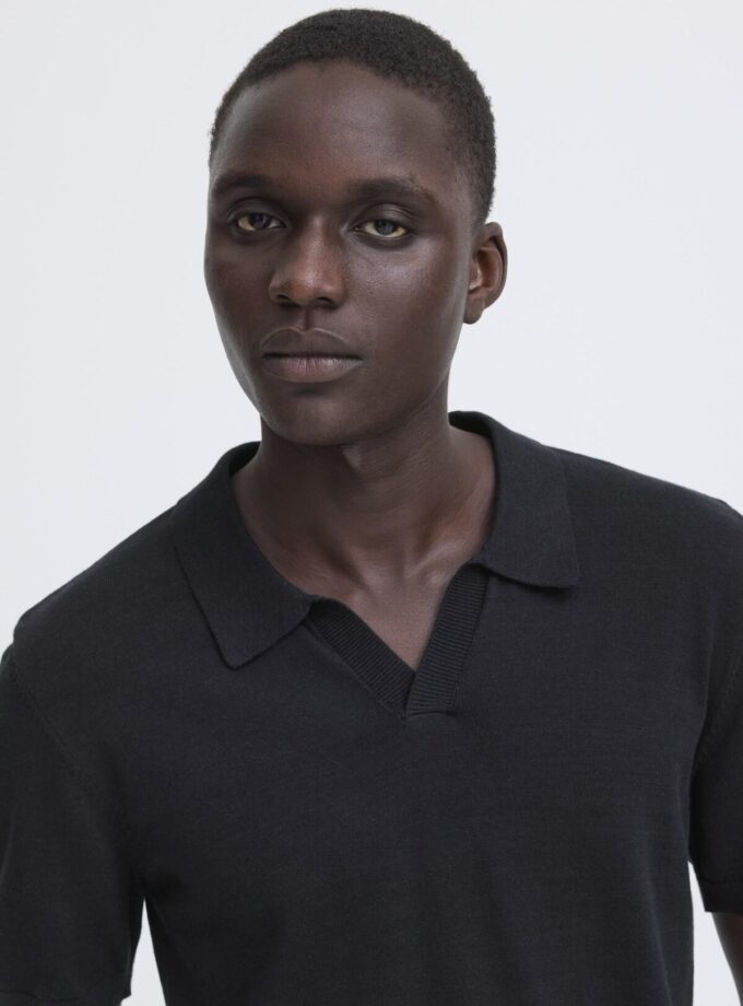 KNITTED POLO SHIRT - BLACK