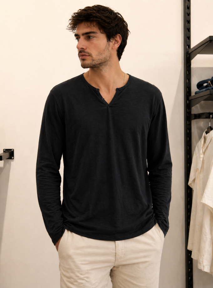 LONG SLEEVE  - OFF BLACK