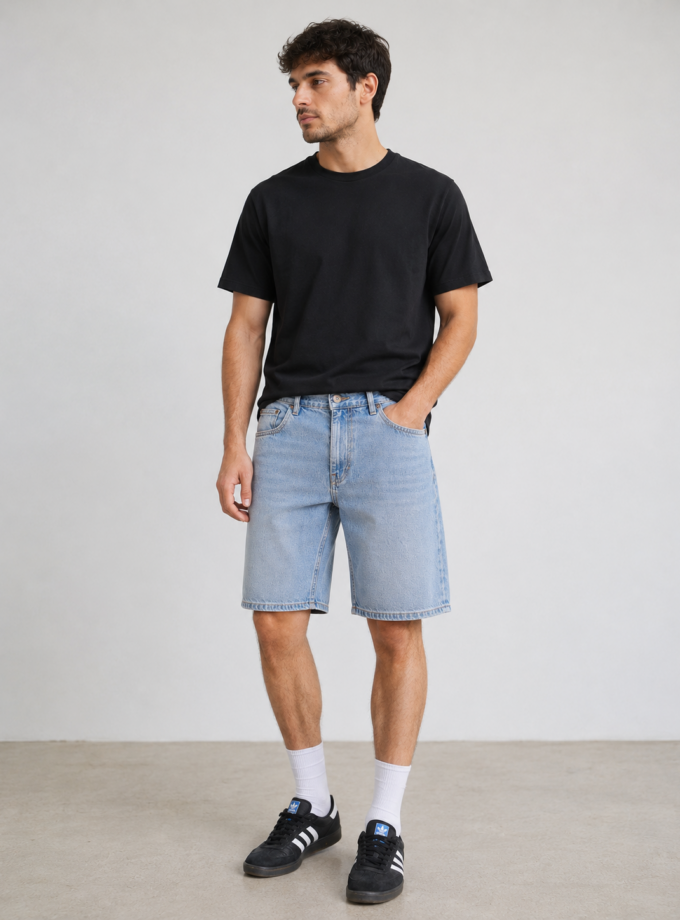 DENIM SHORTS  SLIM/REGULAR  FIT - LIGHT BLUE