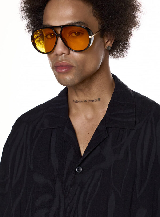 SHORT SLEEVE SHIRT WITH TEXTURED FINISH - BLACK