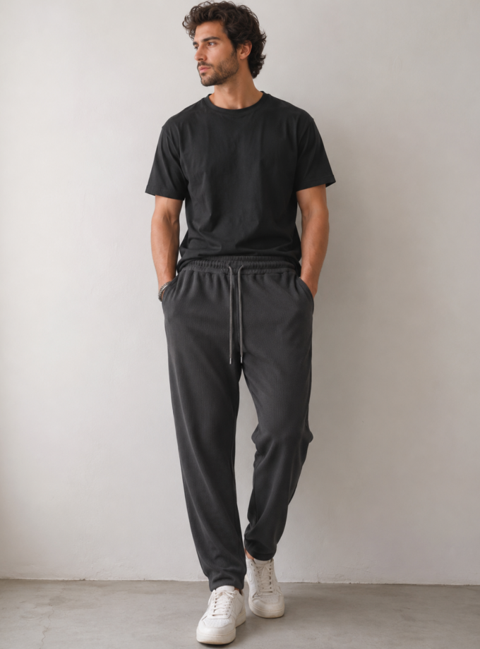 RELAXED FIT JOGGER PANTS -  BLACK
