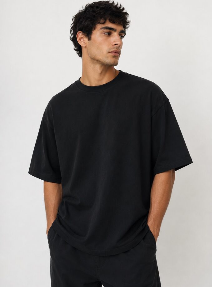 T-SHIRT - BLACK