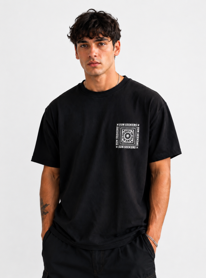 T-SHIRT  - BLACK