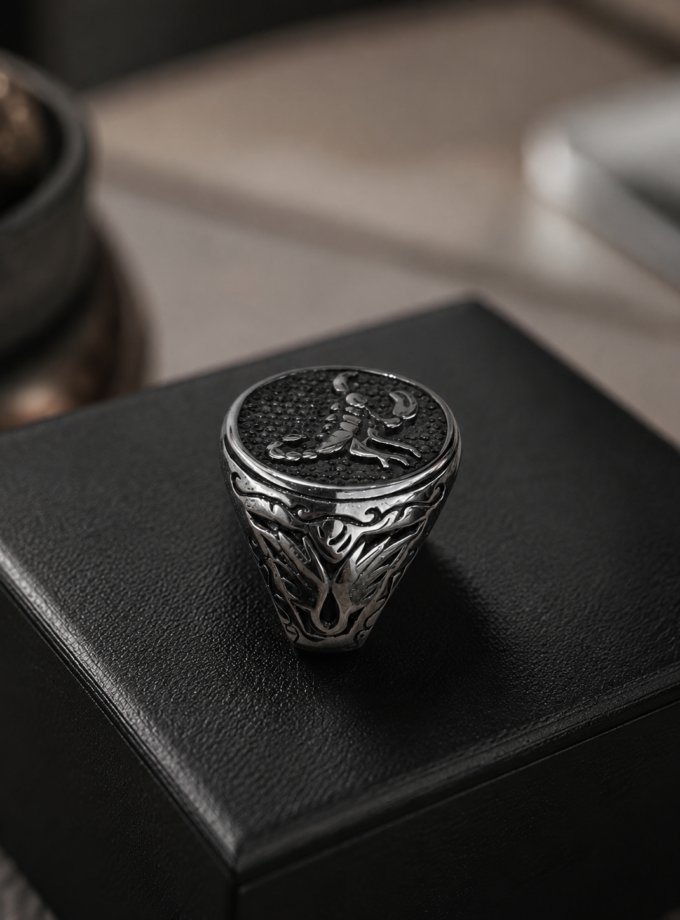 SCORPION SIGNET RING