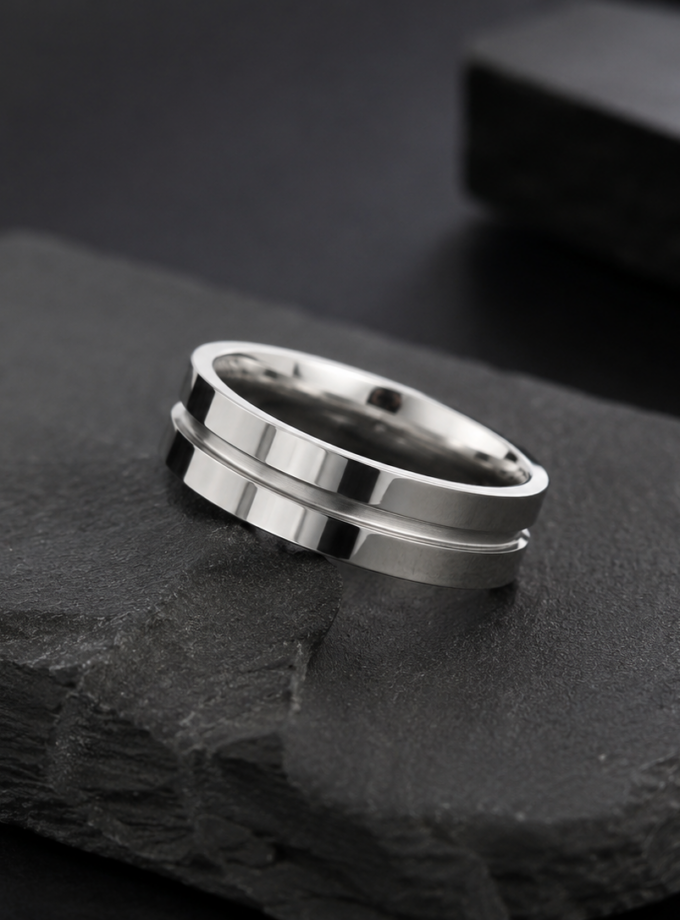 STAINLESS STEEL SPINNER RING