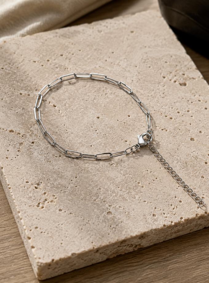 STAINLESS STEEL PAPERCLIP CHAIN