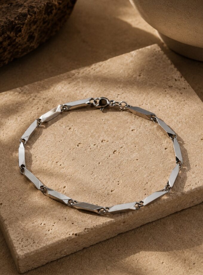 STAINLESS STEEL GEOMETRIC BRACELET