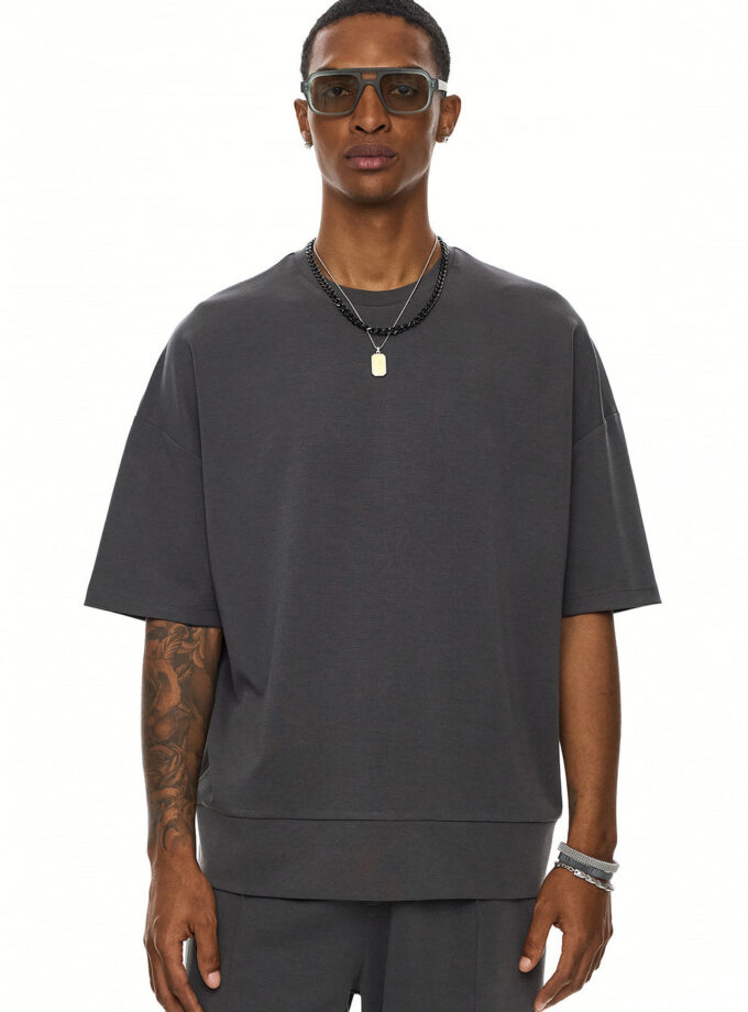 T - SHIRT - GREY