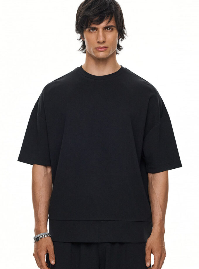 T - SHIRT - BLACK